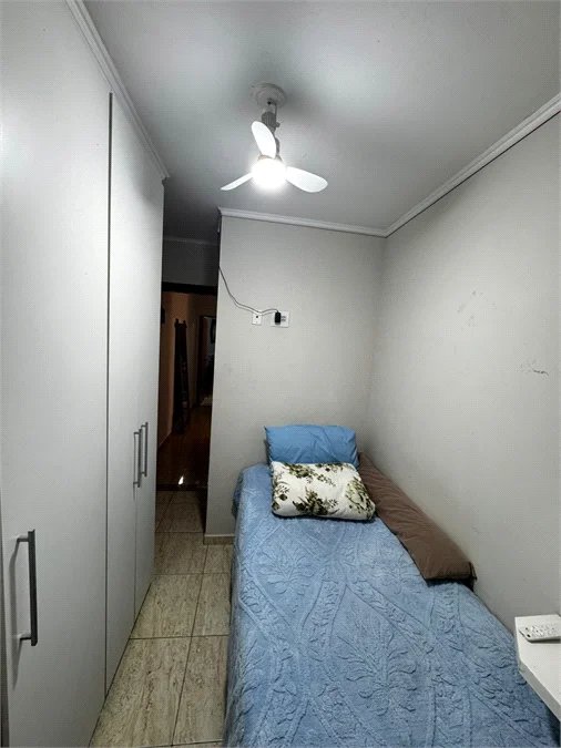 Sobrado à venda com 3 quartos, sendo 1 suíte, em Parque Ipê, São Paulo, SP