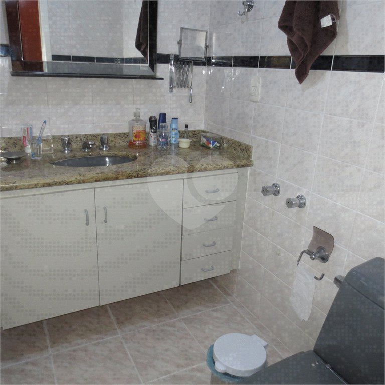Apto à venda na Chácara Inglesa c/134m2 - 4 Quartos/1 Suíte /2 Vagas -Estuda Permuta