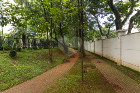 Apartamento para venda no Alto da Moóca, com 178 m², 3 suítes, 3 vagas.