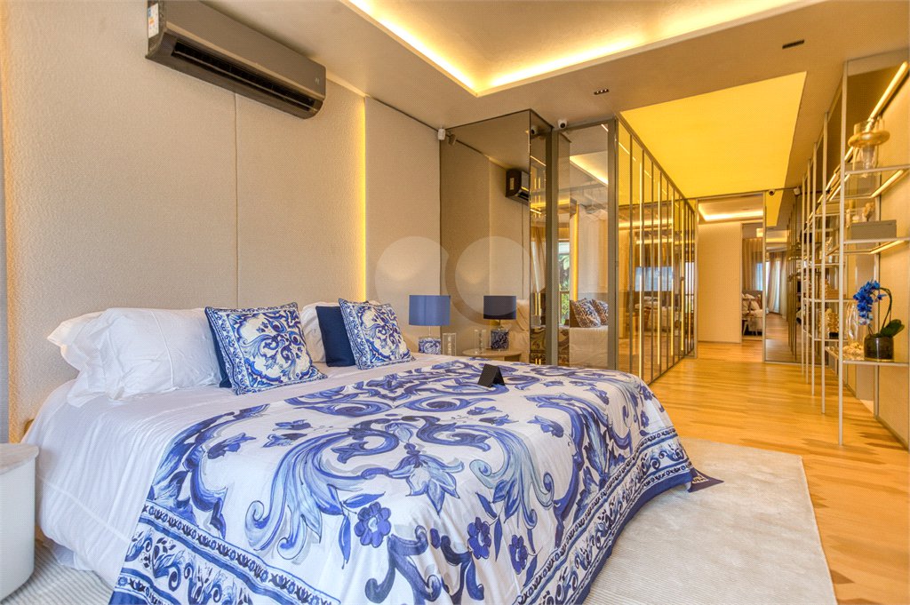 Apartamento à venda com 4 suítes em Pinheiros, São Paulo, SP