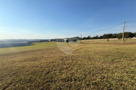 Terreno á venda, em Parque Tecnológico Damha II, em São Carlos.