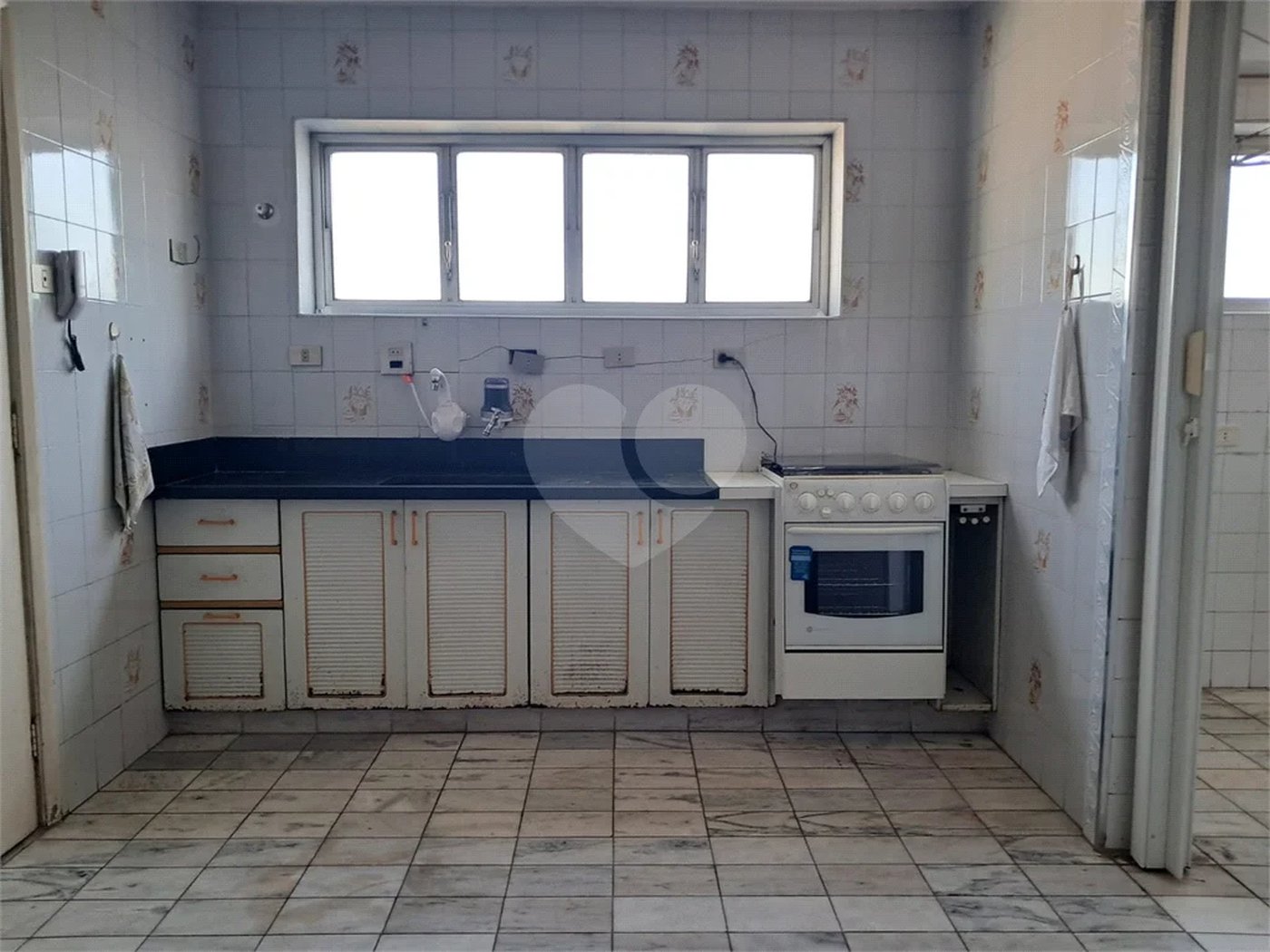 Imóvel de 141m² 3 quartos, 1 sendo suíte, retrofit no condomíno 1 vaga Paraíso