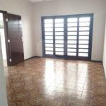 Casa à venda com 4 quartos, sendo 1 suíte,  no Centro, Vinhedo, SP