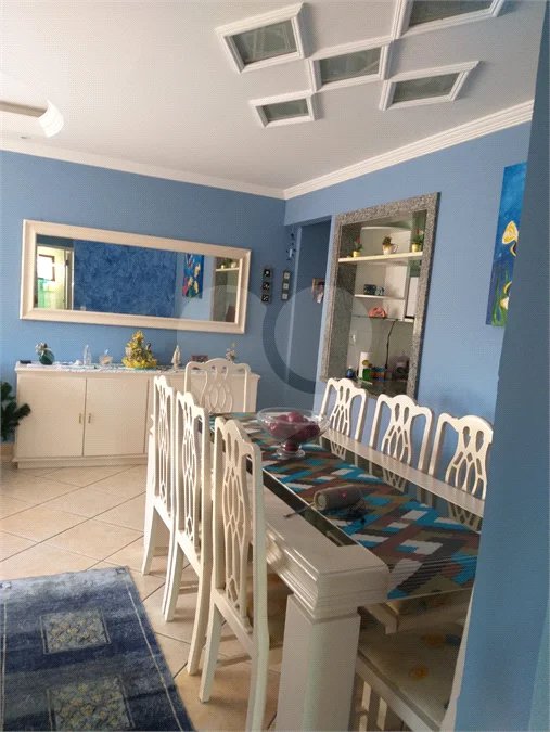 Apartamento Amplo e Completo na Praia da Enseada – Guarujá