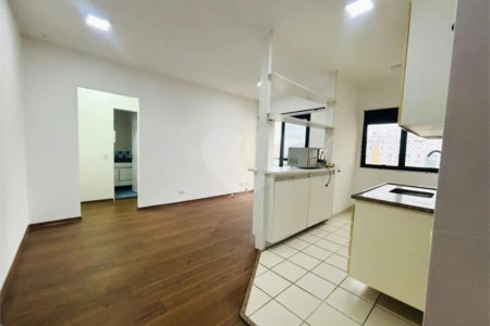 Ótimo apartamento à venda com 1 quarto, 1 vaga com 41 m² na Saúde