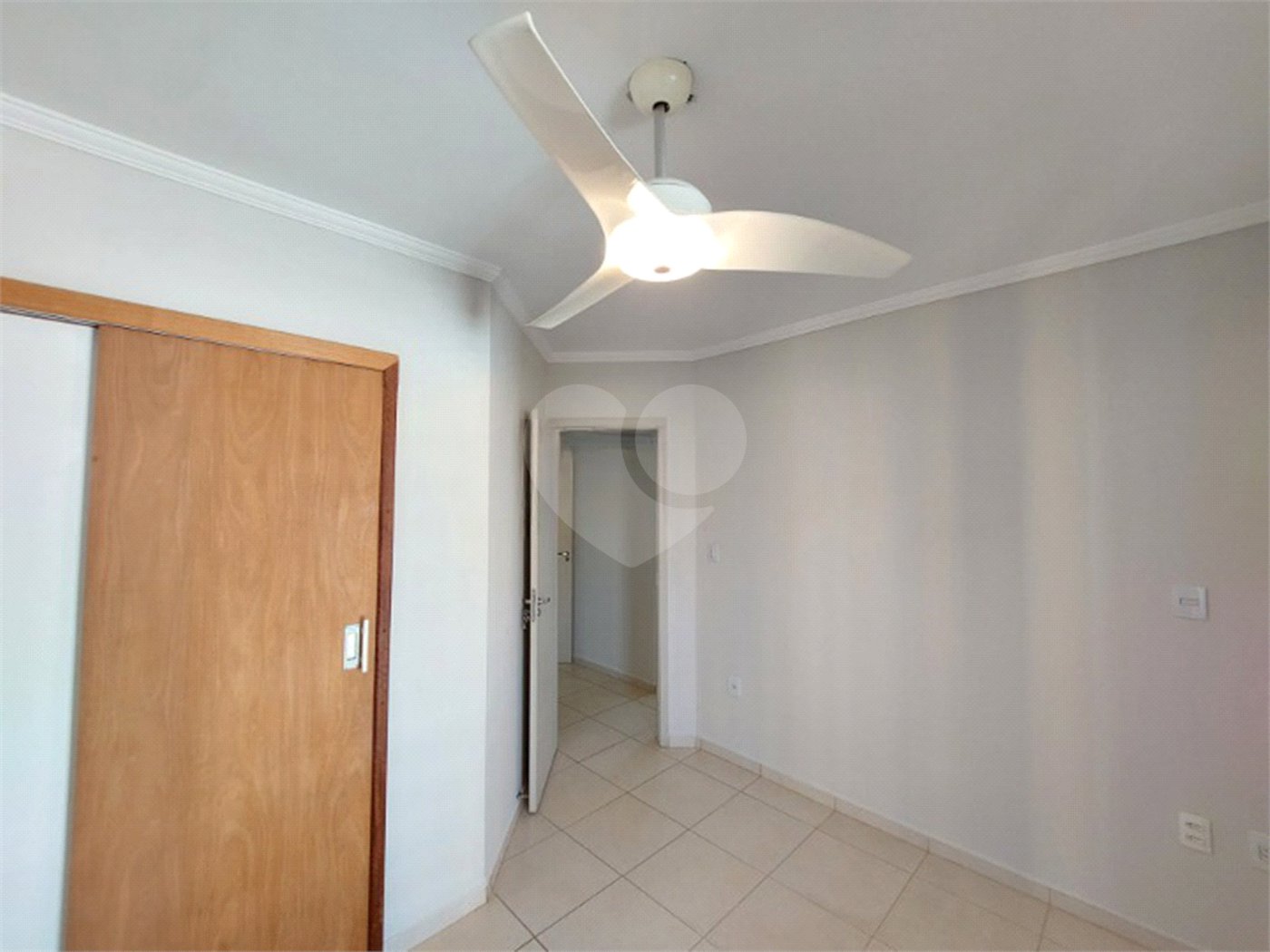 Apartamento padrão para venda ou locação no Residencial Dona Elisa
