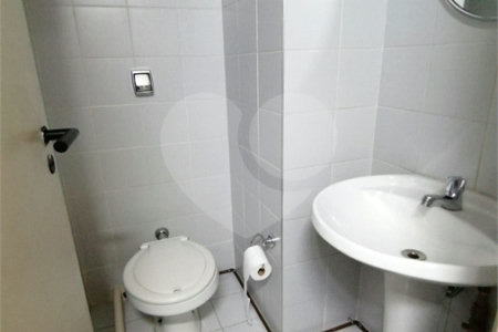 SALA/CONSULTÓRIO ODONTOLÓGICO Região da Paulista, 45m2.
