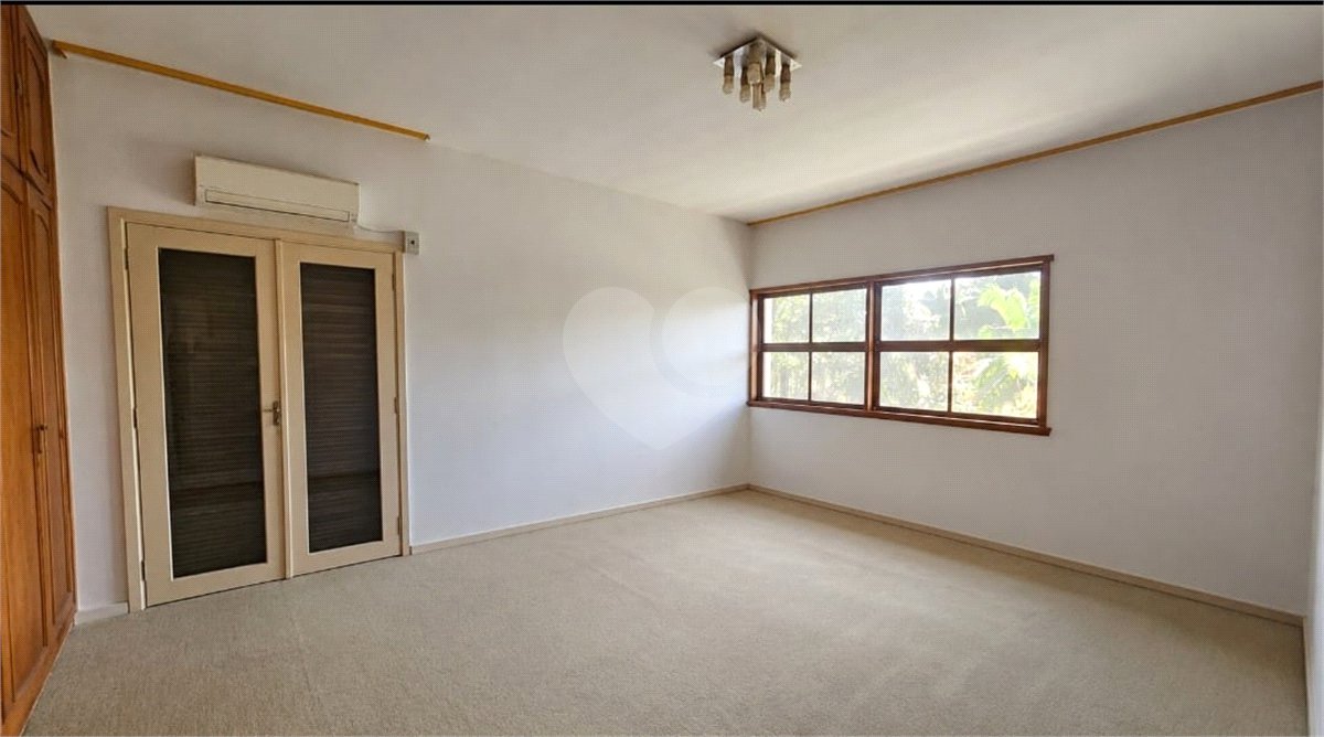 Casa à venda com 4 suítes no condomínio Chácara Cordeiro, São Paulo - SP
