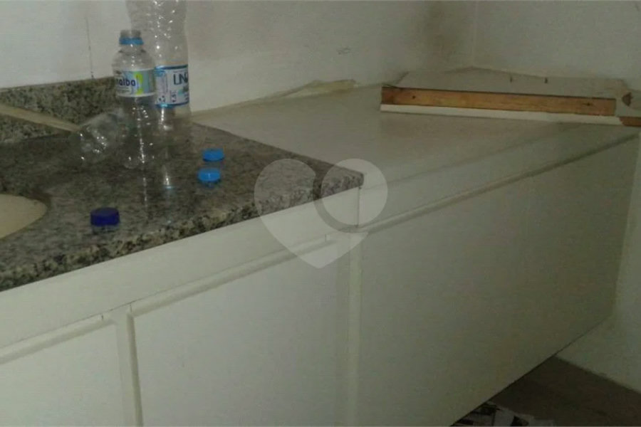 Conjunto comercial na Vila Olimpia