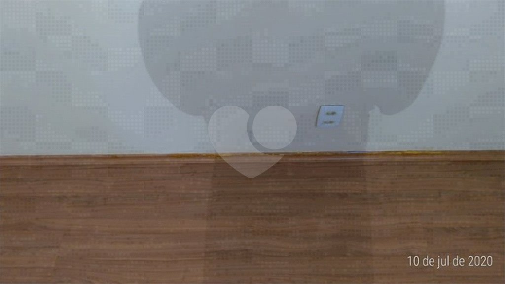 Apartamento no Condomínio Residencial Alcântara.