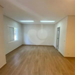 Casa à venda no bairro Dos Casa, em São Bernardo do Campo, com 280 m², 4 dormitórios, 3 suítes, 4 vagas, hidromassagem e fácil acesso às principais rodovias.