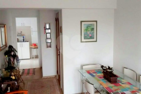 Belo Apartamento a Venda na Agua Rasa