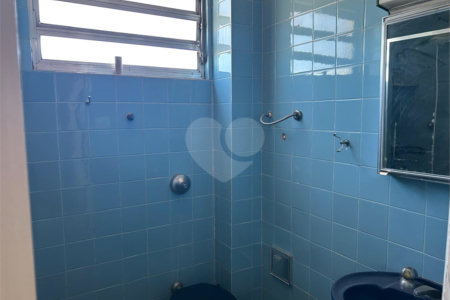 Onde o sossego encontra a praticidade: Seu novo refúgio no Planalto Paulista!Andar alto,vista privilegiada, 2 dormitorios,1 sala,cozinha e banheiro,SEM VAGA.