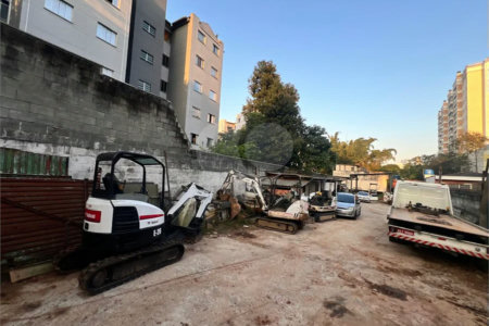 Terreno á venda - Saúde