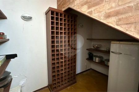 Casa para venda no Condomínio Vivenda do Broa.