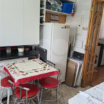 Apartamento com 3 dormitórios, sendo 1 suíte.