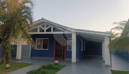Casa à venda com 4 quartos, sendo 3 suítes, em Morada da Praia, Bertioga, SP