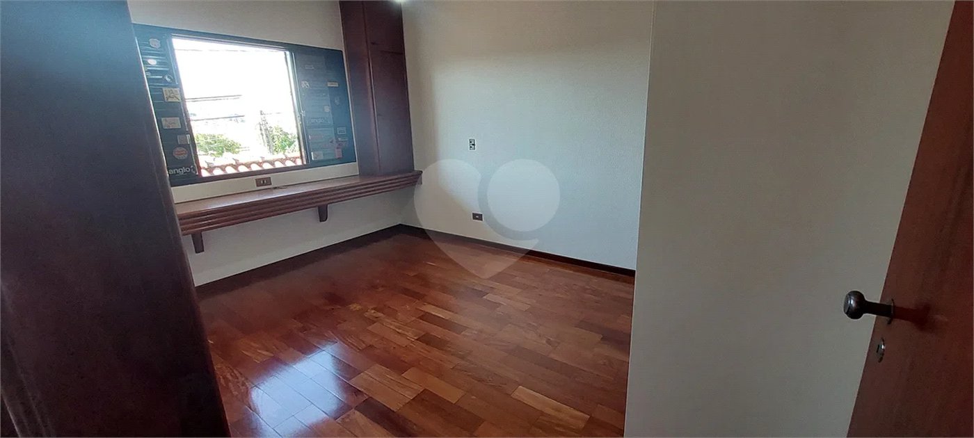 SOBRADO COM DESIGN EXCLUSIVO E LAZER COMPLETO 3 DORMITÓRIOS SENDO 1 SUÍTE
