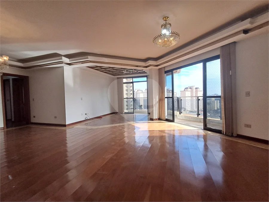 Apartamento à Venda no Edifício Itapema no Bairro Centro em Piracicaba/SP.