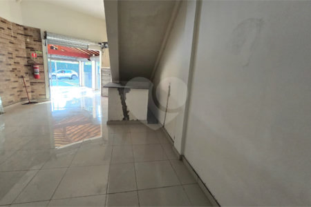 Salão 110m² comercial na Lucas Nogueira Garcez - Atibaia- SP