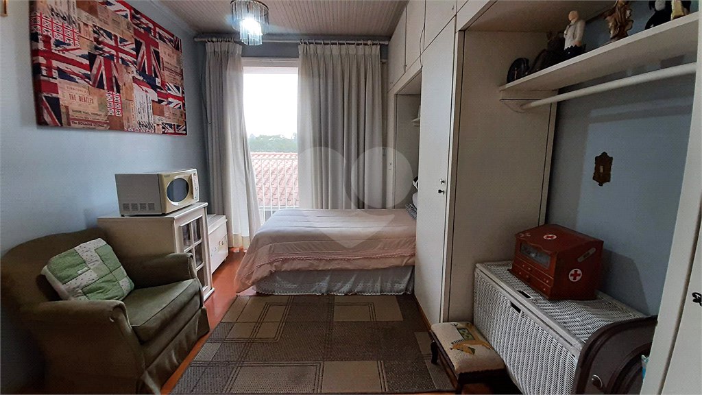 Casa de Vila à venda com 4 quartos, sendo 3 suítes, em Brooklin Velho, São Paulo, SP