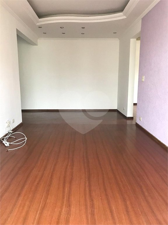 Apartamento 2 dormitórios à venda na Vila mariana.