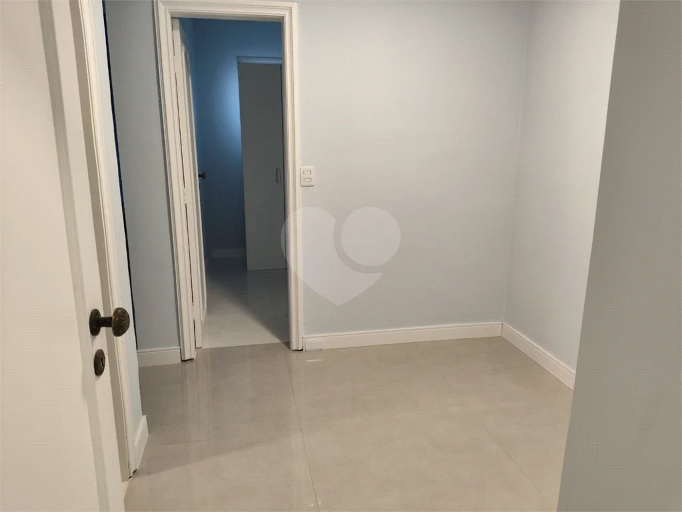 Ótima oportunidade apartamento reformado com 4 dorms 2 suítes 2 vagas