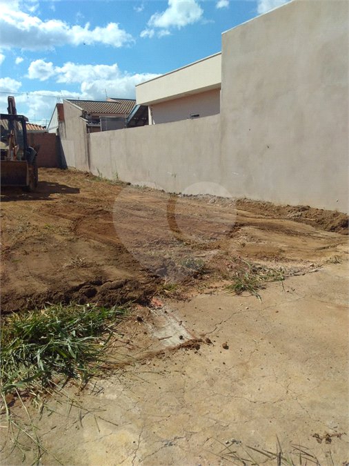 Terreno á venda no Jardim Embaré