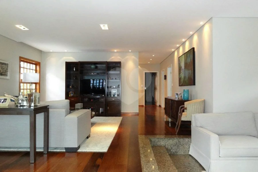 CASA TÉRREA ALTO PADRÃO NO TREMEMBE