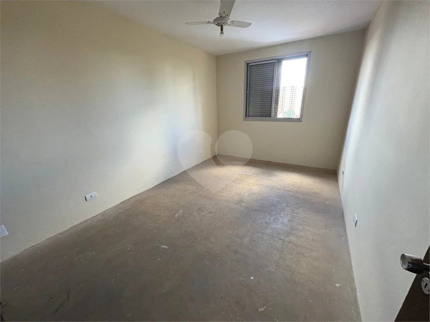Apartamento à venda com 3 quartos, sendo 1 suíte,  no Centro, Piracicaba, SP