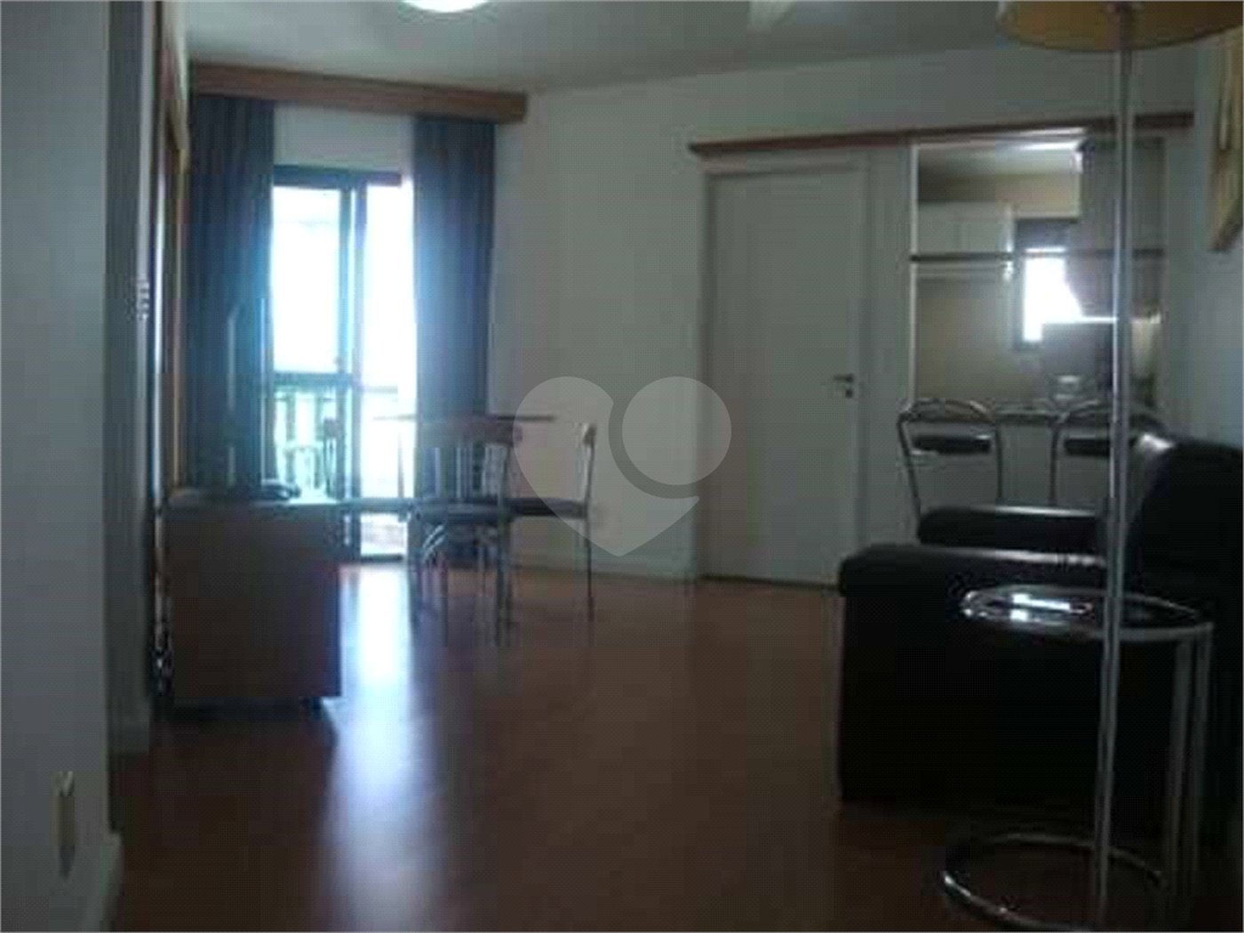 Apartamento de 1 dormitório sendo suíte com 60m2