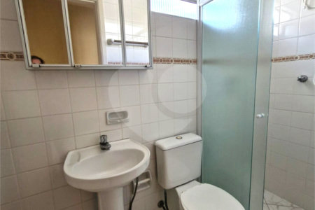 Casa à venda com 3 quartos, sendo 1 suíte, em Granja Julieta, São Paulo, SP