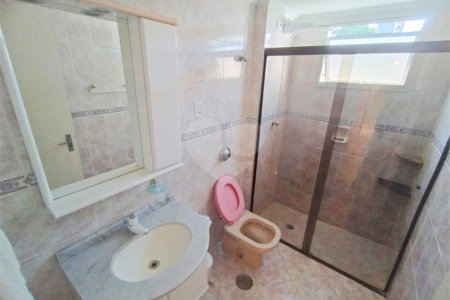 Apartamento no Cambuci - 2 quartos - varanda - 2 vagas