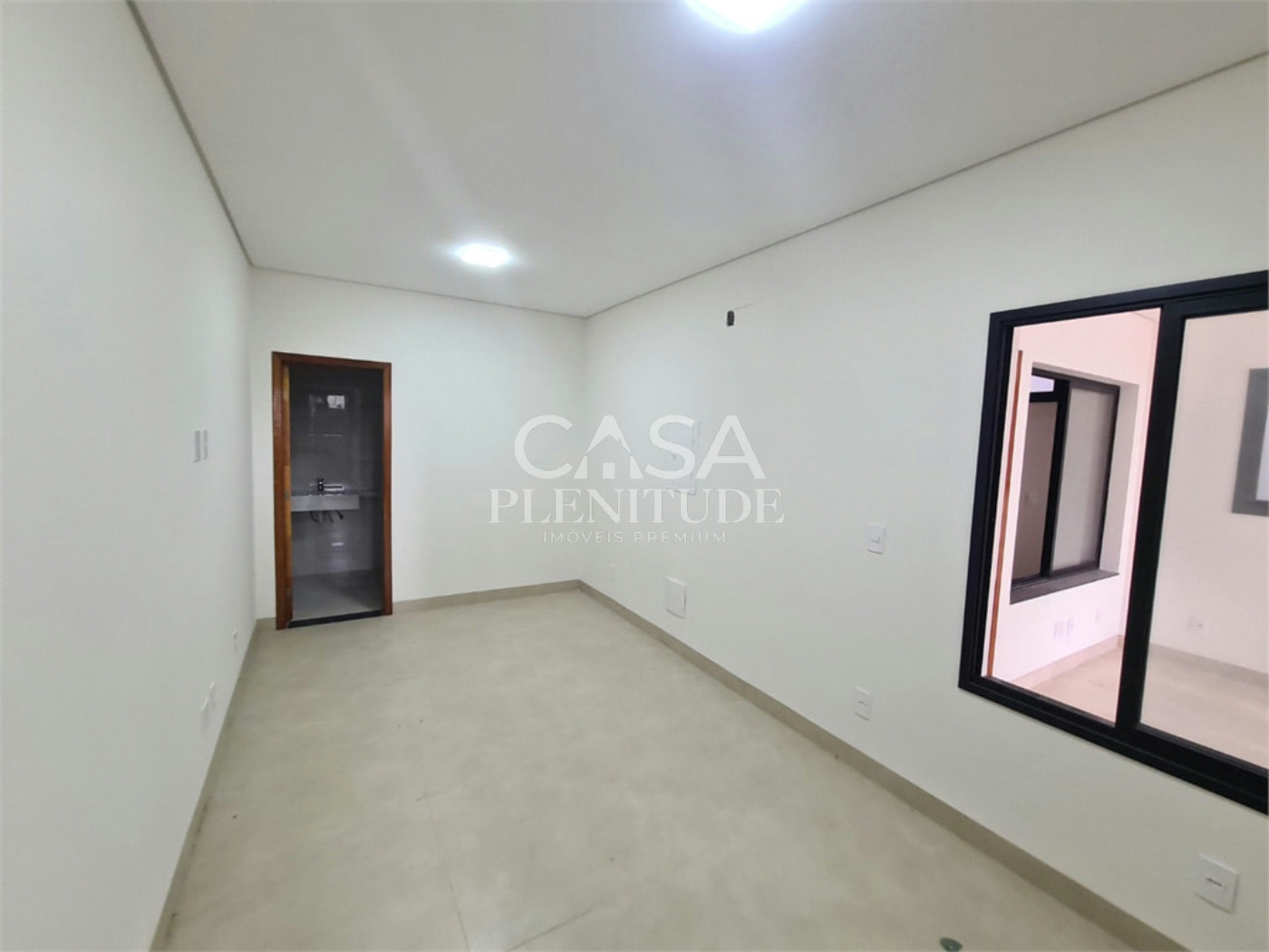 Casa em condomínio à venda com 5 quartos, sendo 3 suítes, em Wanel Ville, Sorocaba, SP