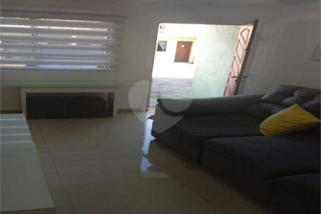 Casa de Vila à venda com 2 suítes em Chácara Belenzinho, São Paulo, SP