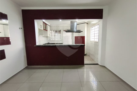 Sobrado à venda com 3 quartos, sendo 1 suíte, em Cupecê, São Paulo, SP