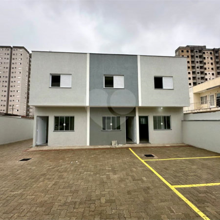 Casa à venda com 2 quartos no condomínio Residencial Vila Nova, Sorocaba - SP