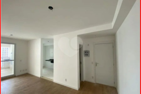 Apartamento à venda com 3 quartos, sendo 1 suíte,  em Vila Andrade, São Paulo, SP