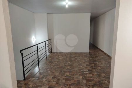 Casa à venda ou para alugar com 6 quartos, sendo 3 suítes,  em Jardim Vila Rica, São Paulo, SP