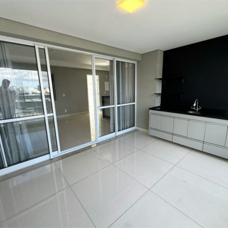 Apartamento à venda com 3 quartos, sendo 1 suíte, em Pinheiros, São Paulo, SP