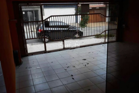 Casa à venda com 3 quartos, sendo 1 suíte, em Jardim Montreal, São Bernardo do Campo, SP