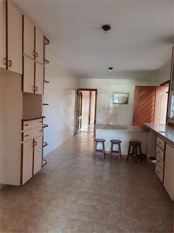 Sobrado à venda com 4 quartos, sendo 1 suíte, em Vila Pereira Barreto, São Paulo, SP