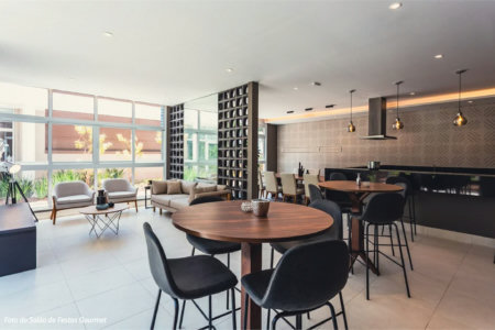 Apartamento à venda com 2 quartos, sendo 1 suíte,  em Vila Andrade, São Paulo, SP