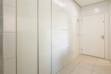 Apartamento à venda com 4 suítes,  em Jardim Paulistano, São Paulo, SP