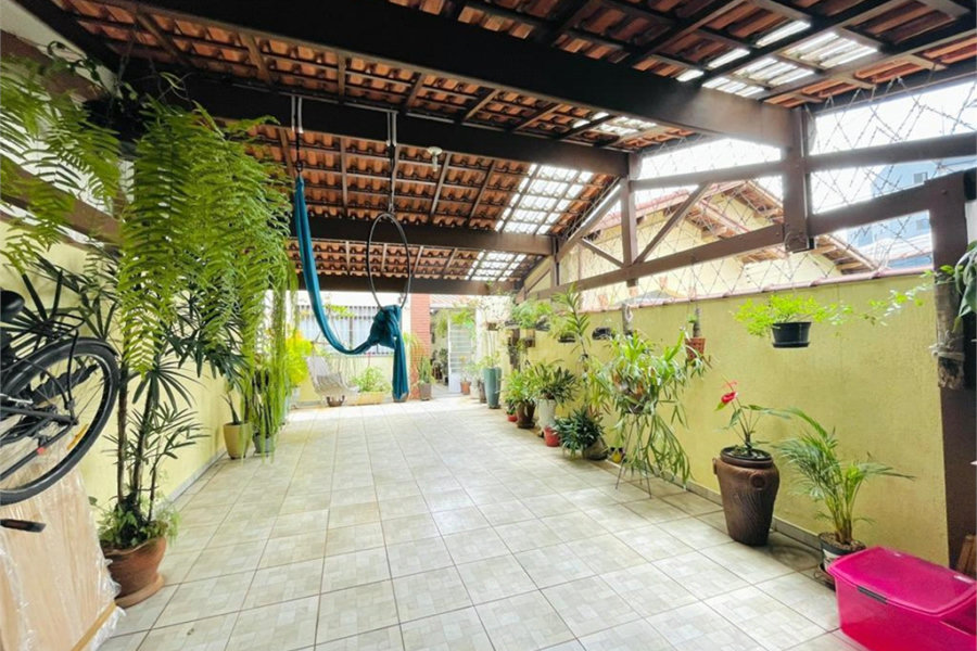 Villagio à venda com 4 quartos, sendo 2 suítes, em Saúde, São Paulo, SP