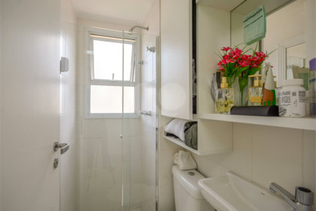 Apartamento à venda com 4 suítes,  em Vila Uberabinha, São Paulo, SP