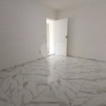 Casa à venda com 4 quartos, sendo 2 suítes, no condomínio Flamboyant, Atibaia - SP
