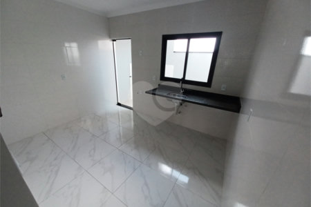 Sobrado à venda com 2 quartos, sendo 1 suíte, em Jardim Patente Novo, São Paulo, SP