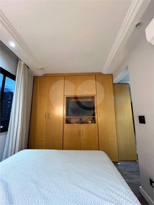 Apartamento à venda com 3 quartos, sendo 1 suíte, em Vila Hamburguesa, São Paulo, SP