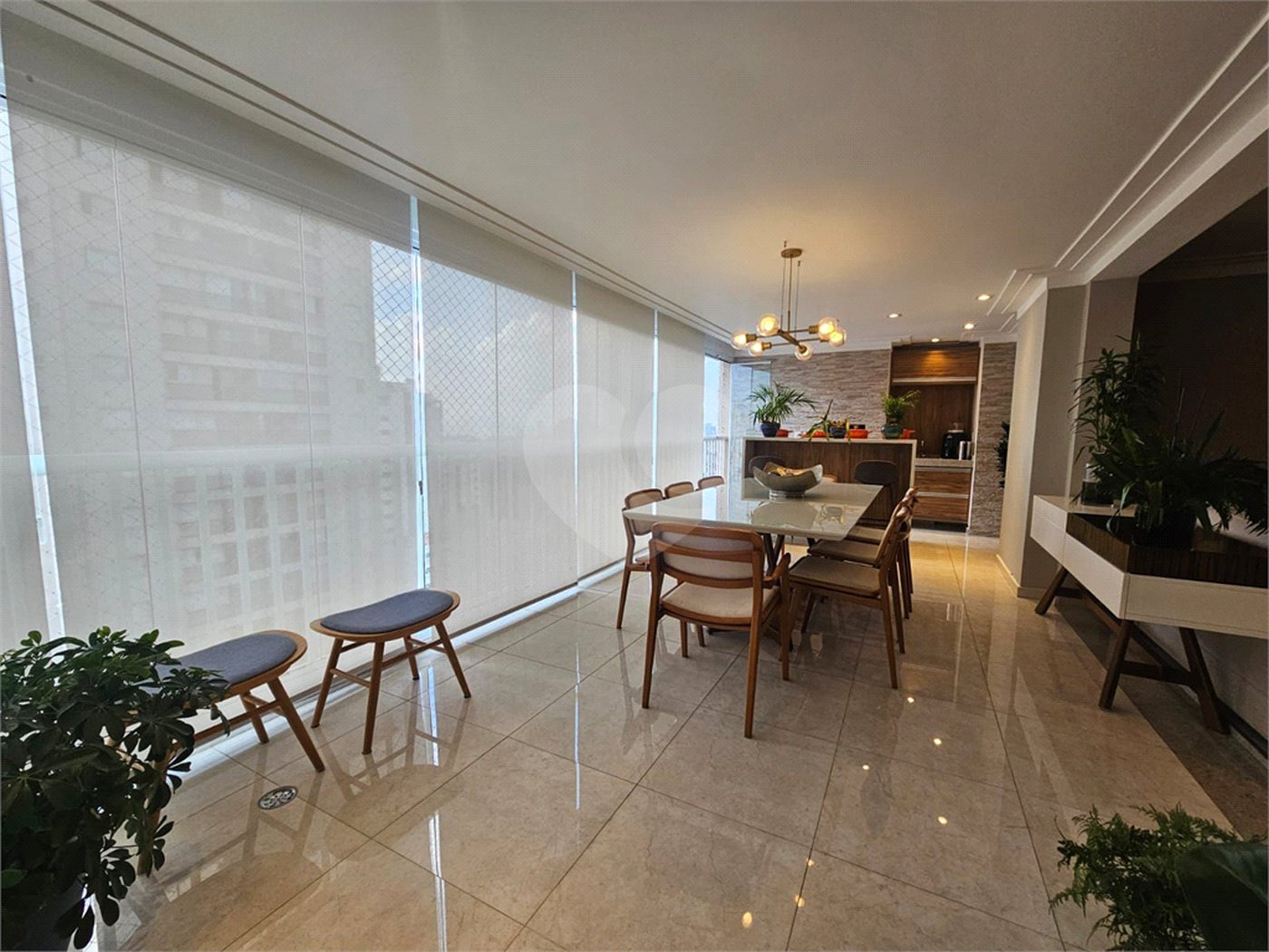 Apartamento à venda com 3 quartos, sendo 1 suíte, em Vila Regente Feijó, São Paulo, SP